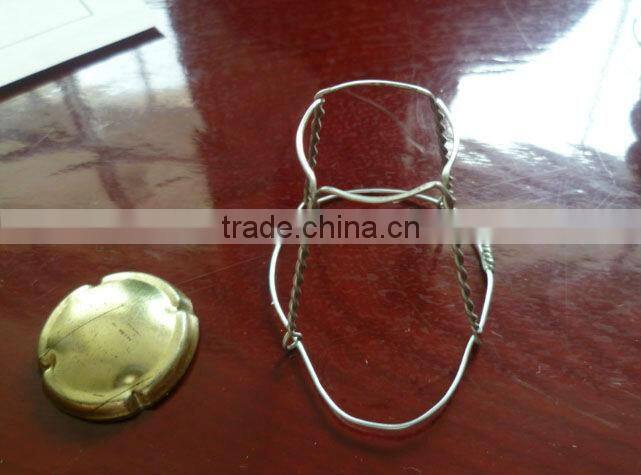 champagne wire hood