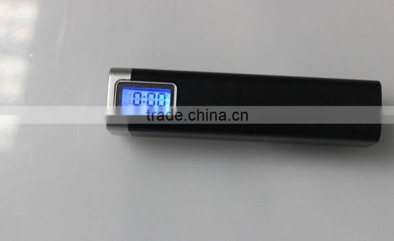 lipstick design 2600mah led screen portable power bank charger