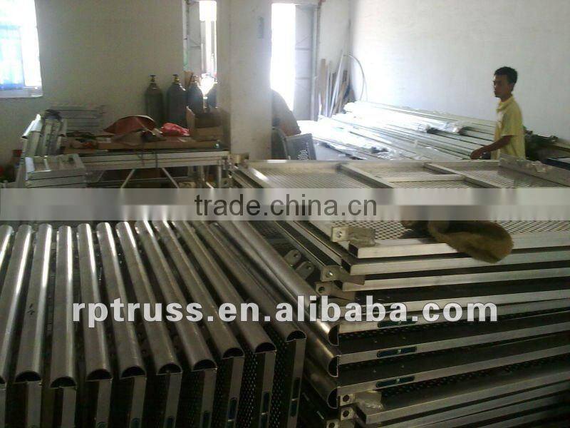 Removable road crowd control barricades for sale