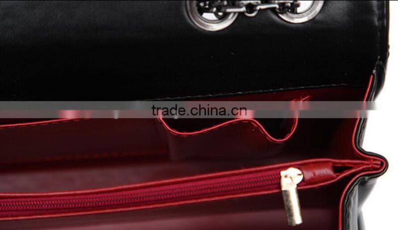 Leather Handbag Ladies Alibaba China Supplier crossbody bags black Iron chain shoulder bags
