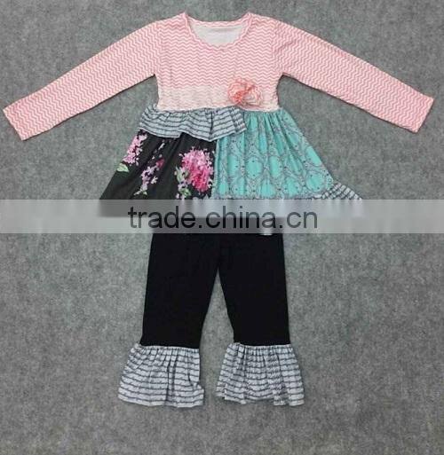 china Wholesale Christmas tree printing little girls boutique remake clothing sets fall winter clothing baby girls