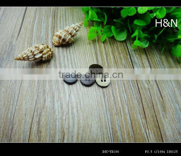 4-hole natural coconut shell button for garment