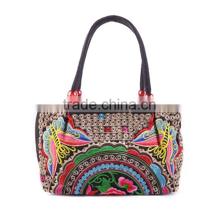 Embroidery flower pattern handbags women hot selling bag cheap hmong bag wooden beads women handbag