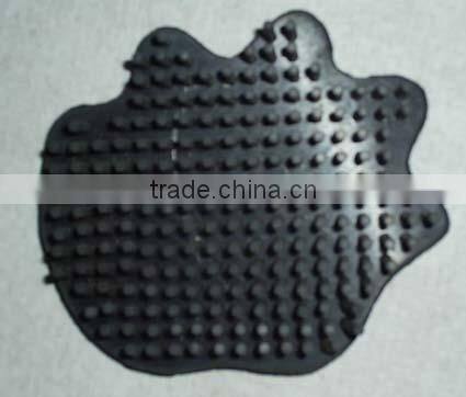 rubber horse grooming brush
