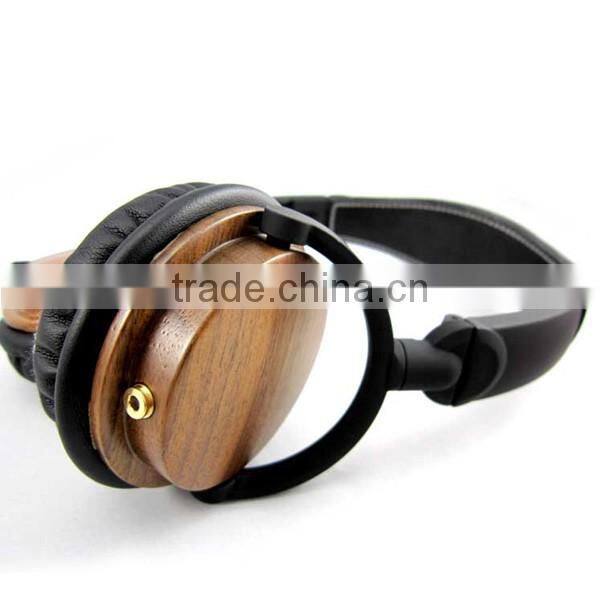 New Style wood headphone cool in-ear stereo wood earphone&earbud,wood earphone