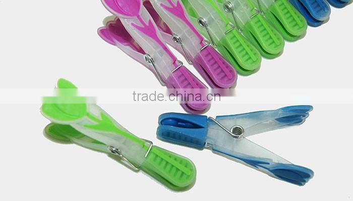 Eco-friendly houseware TPR material soft grip decorative clothespin