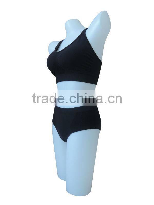 Top quality seamless woman underwear ladies lingerie sport bra and panty sets