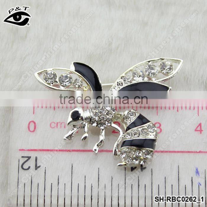 Cute honey bee Shaped Shaped Rhinestone brooch Crystal pins wholesale brooches for wedding invitation cards