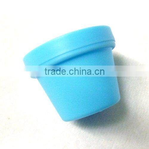 Miniature flower pot