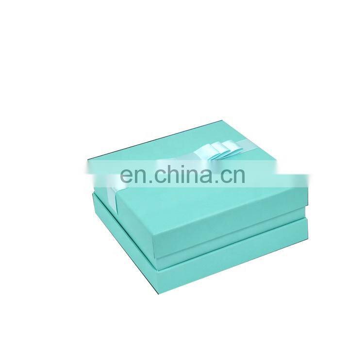 paper boxes with ribbons and handles easy to take away luxury shoes paper packaging box