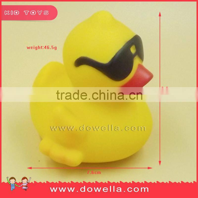 2015 hot selling custom yellow plastic ducks