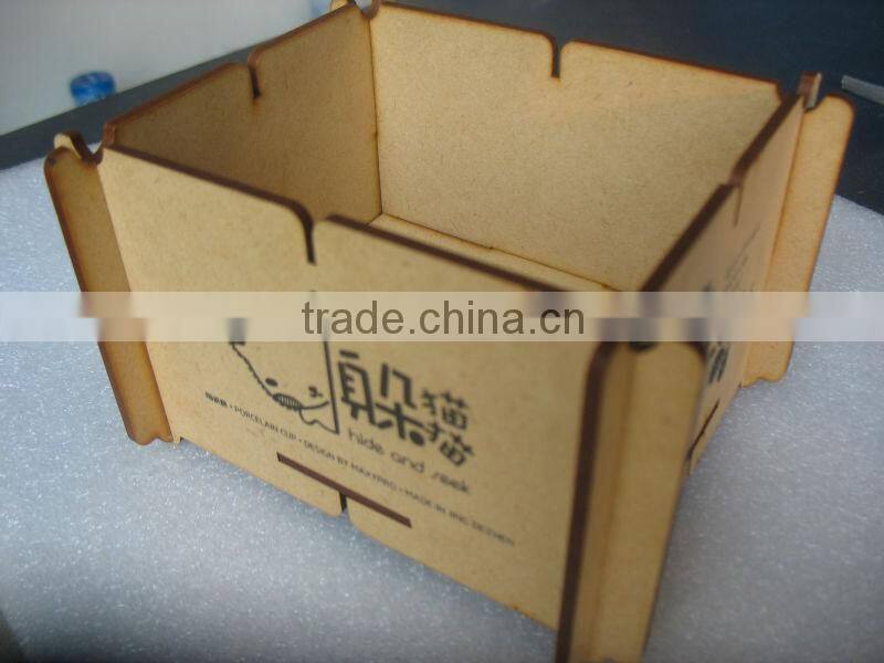 water cooling Co2 laser engraving and cutting machine 2013 hot sale!