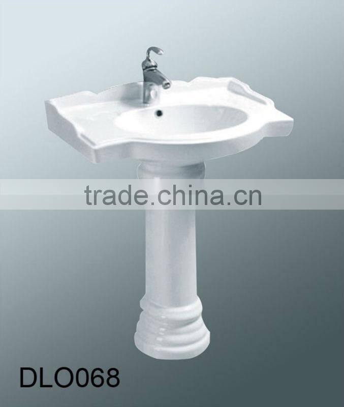 Last time sell Useful Luxurious Pedestal Washing Basin DLO068