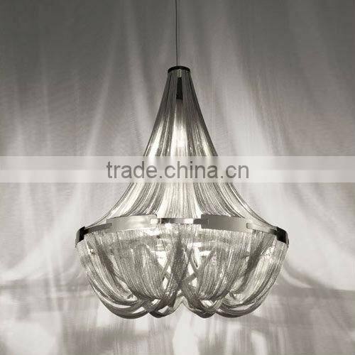 Chain Hanging chandeliers