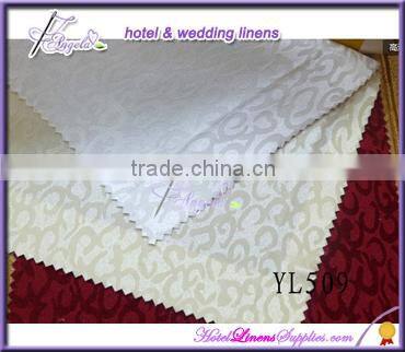 white/gold round jacquard tablecloths for table decorations in banquets, events