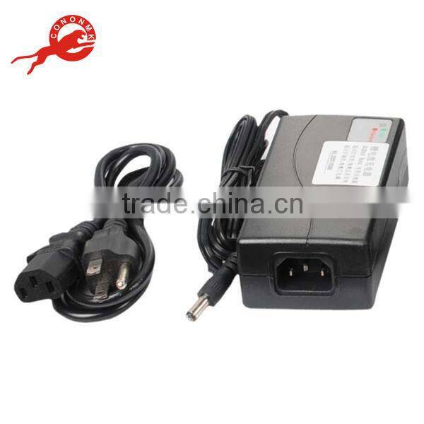 Powerful Li-ion battery pack for flash/speedlite