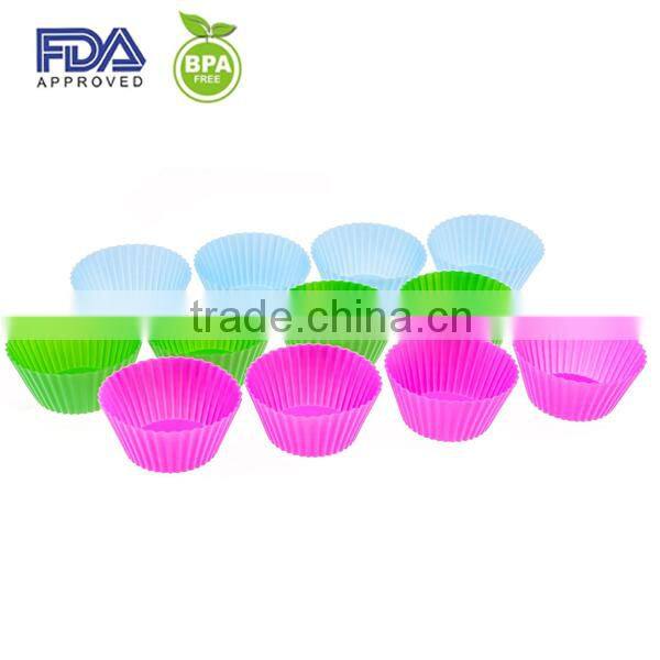 Jumbo Silicone Baking Cups /Muffin Liners in Storage Container