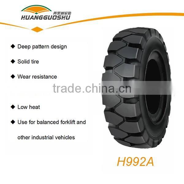 Deep tread pattern solid engineering tire
