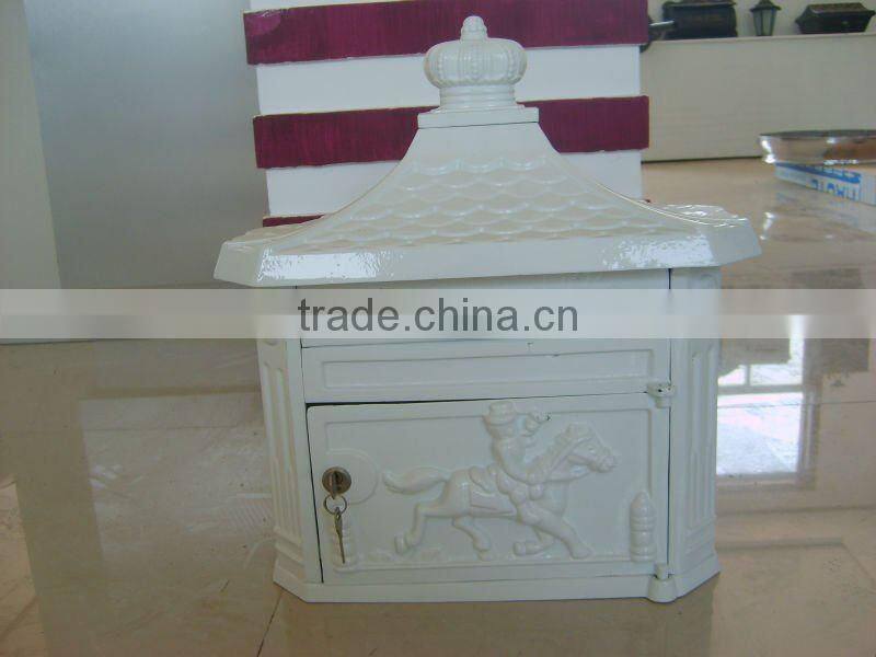 Aluminum die casting locking stand mailboxes