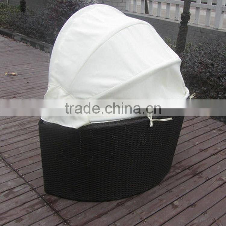 Pet furniture all weather black wicker woven luxury pet bed with canopy