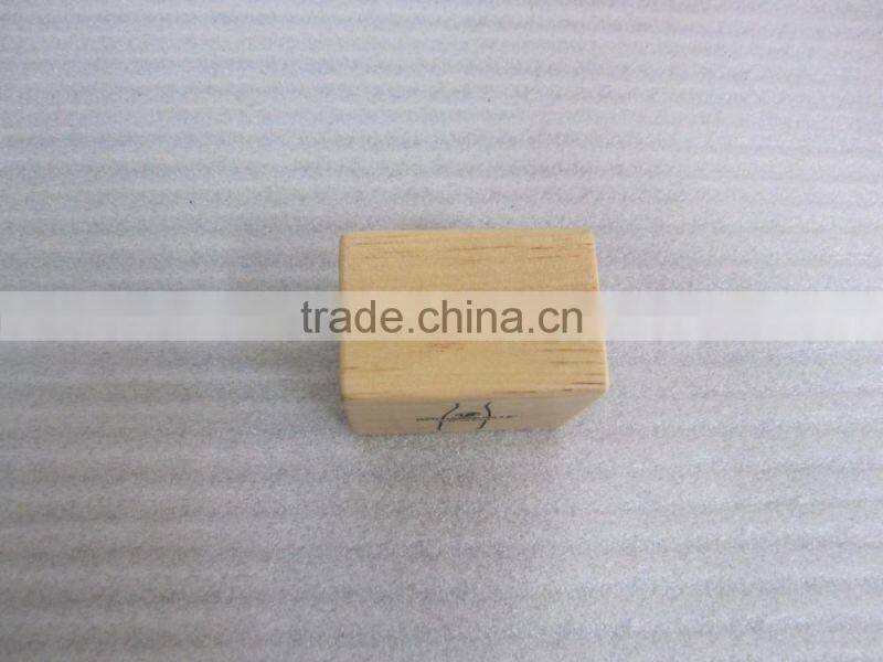 2016 new hot eco friendly restaurant craft gift wholesale decorative bar table top stand wooden menu card holder made in China