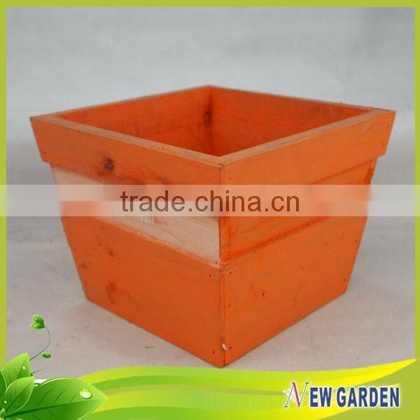 Homes and Gardens Natural Wooden Artificial Flower Basket Decoration