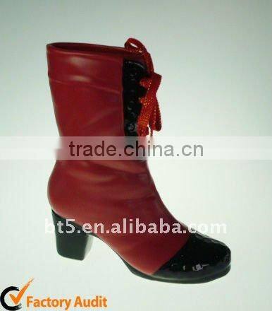 9 inch Ceramic vase fashion girls boots