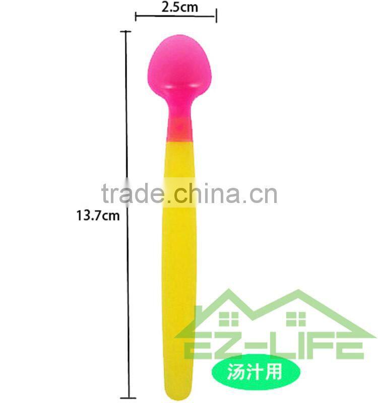 4 pcs/set ECO baby heat Temperature Sensitive silicone Color Changing spoons