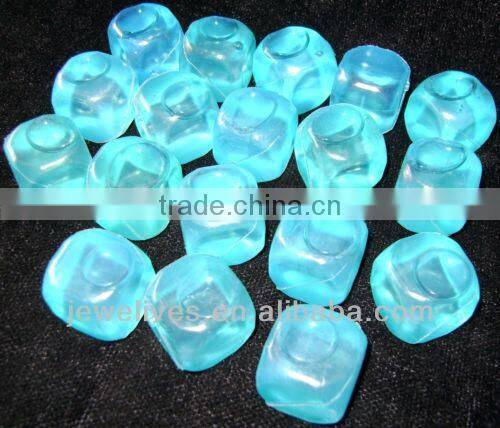 Colorful BPA free reusable plastic ice cubes wholesale