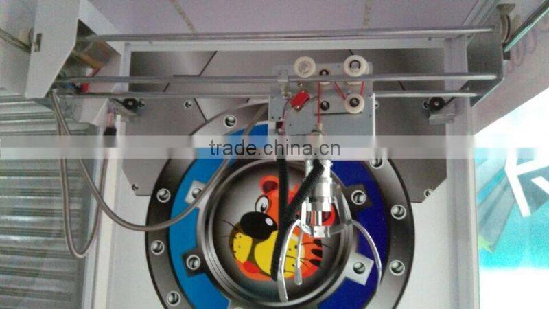 UK hot sale quality arcade coin operated claw crane game vending machine