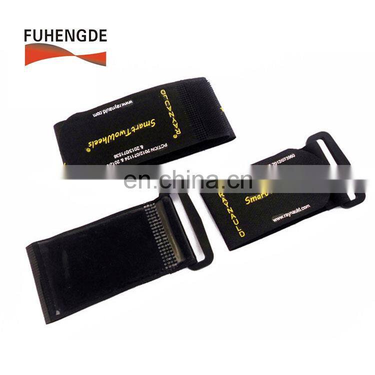 Plastic buckle elastic hook and loop strap with silicon rubber