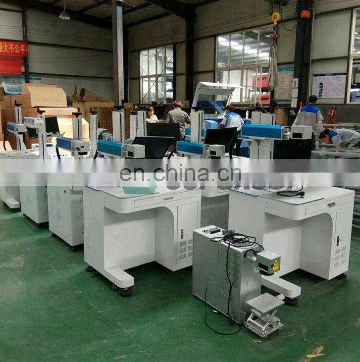 2019 High speed hot sale 1060 CO2 fiber laser marking machine CCI 50w for golf clubs made in China