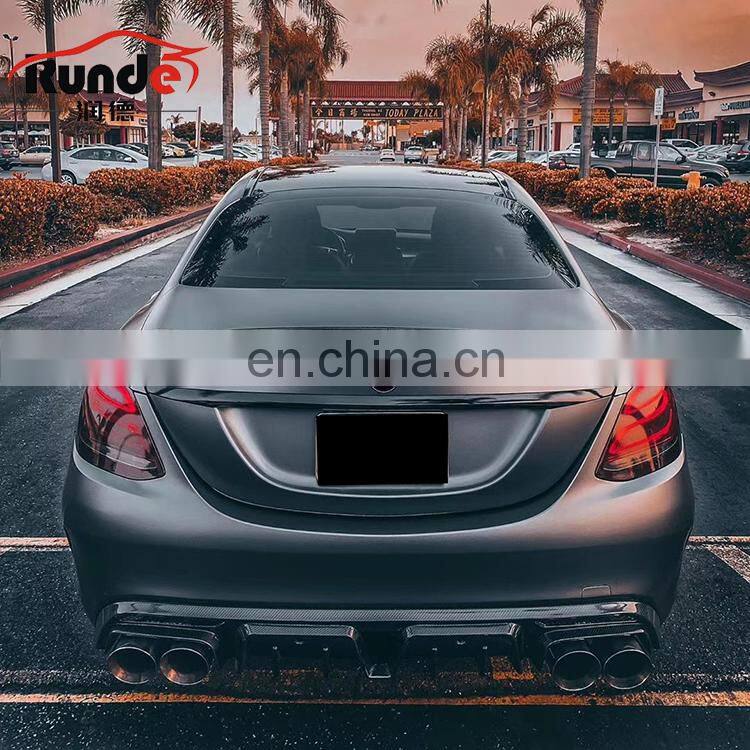 Runde Car Modification Carbon Fiber Material Rear Lip Exhaust For Mercedes-Benz W205 C200 C260 C300 C63AMG rear lip exhaust