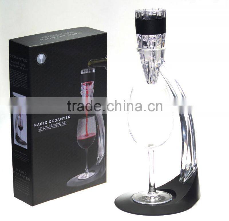 2016 New Design Red Wine Automatic Aerator Decanter