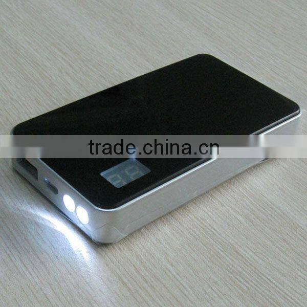 OEM High capacity mini mobile power bank with two LED flashlight+Digital Display screen Power Indicator design ,PB010