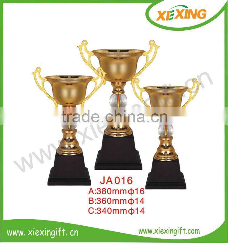 2014 custom high-end metal gold soccer ball trophy