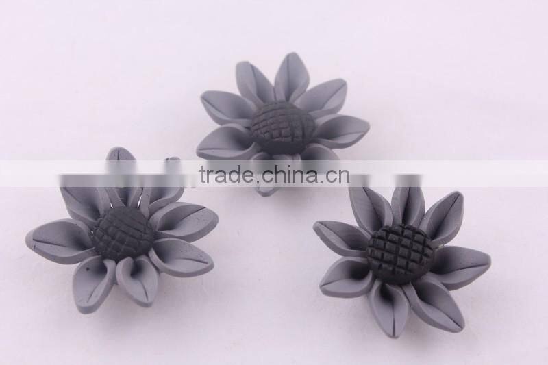 Look!! Discounted prices!! Halloween Mixed colors Soft ceramic porcelain flowers for DIY fashion jewelrys!! Cheapest!! !!