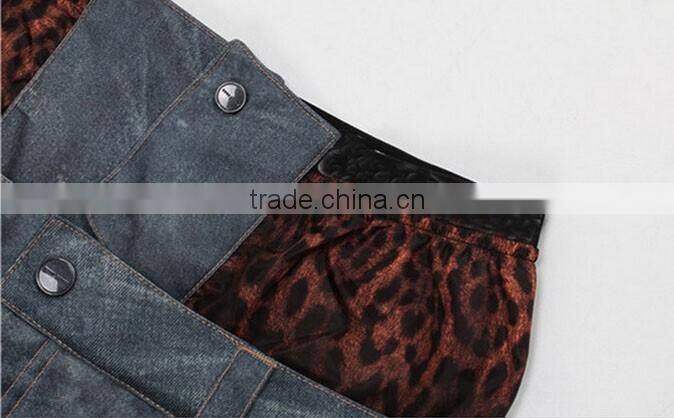 Custom Fake Denim Fabric Snowboard Pants with Snowlocker