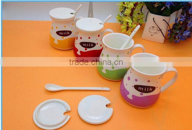 summer new simple lovely cartoon ceramic milk mug with porcelain spoon and lid