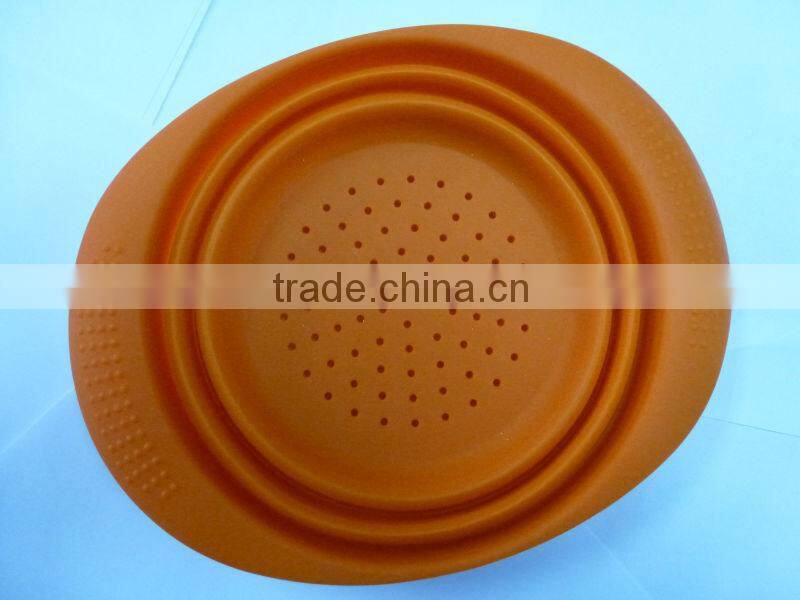 Food grade Silicone kitchen utensil collapsible silicone colander strainer with stainless steel handle