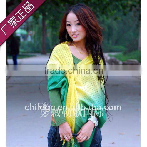 space-dyeing wool scarf