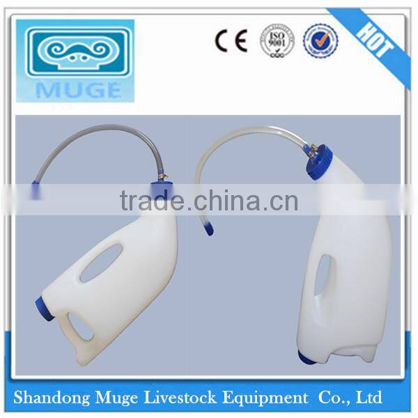 Supply the Calf with New Type of Milk Pot