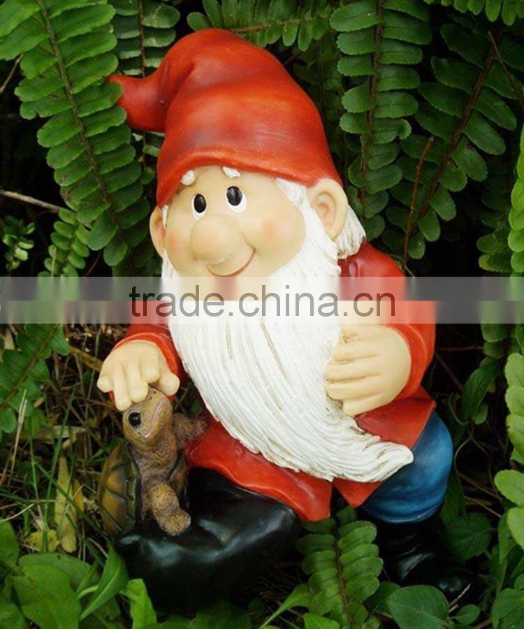 Popular cute resin small garden decoration gnome figurines wholesale