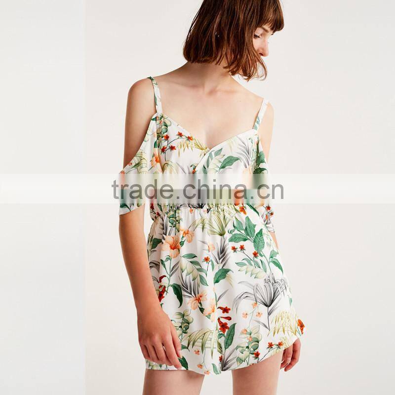 2017 sexy V-neck and bare shoulder ladies short floral printed jumpsuit