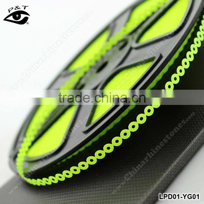 Neon Fluo colors sequin roll 3mm neon green for clothing