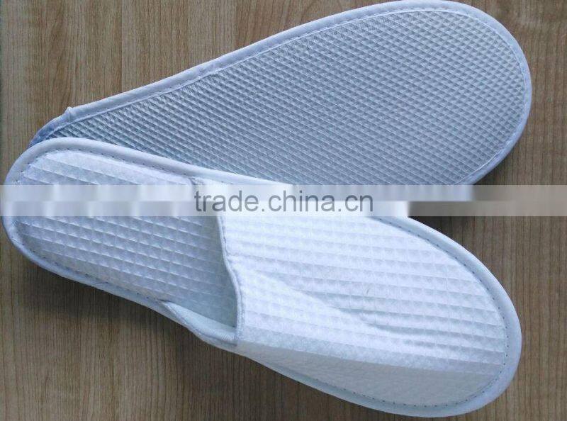 white disposable slipper with waffle farbic for hotel use