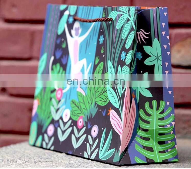 High Quality Cute Cartoon Monkey Exquisite Handbag Custom Packaging Paper Birthday Gift Bag