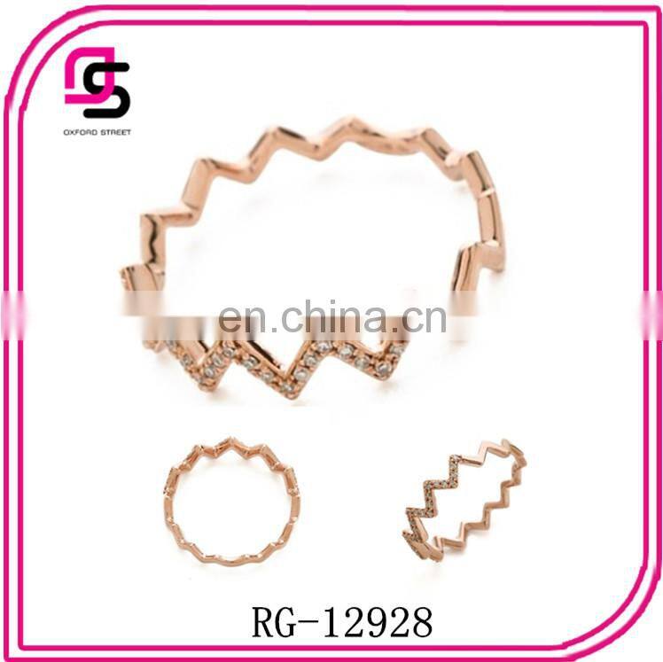 2014 fashion metal chevron jewelry , chevron ring with rhinestone
