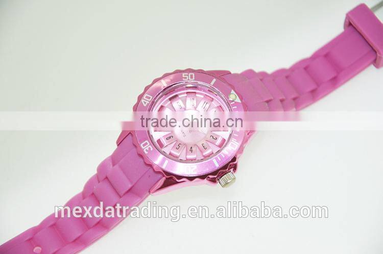 Hot selling new design waterproof fashion pink silicon promotion watch