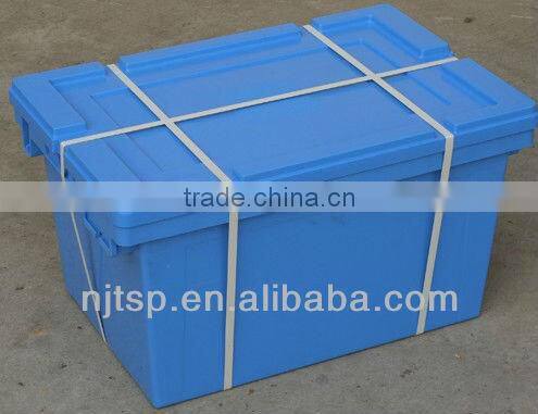 Turnover plastic container with lids